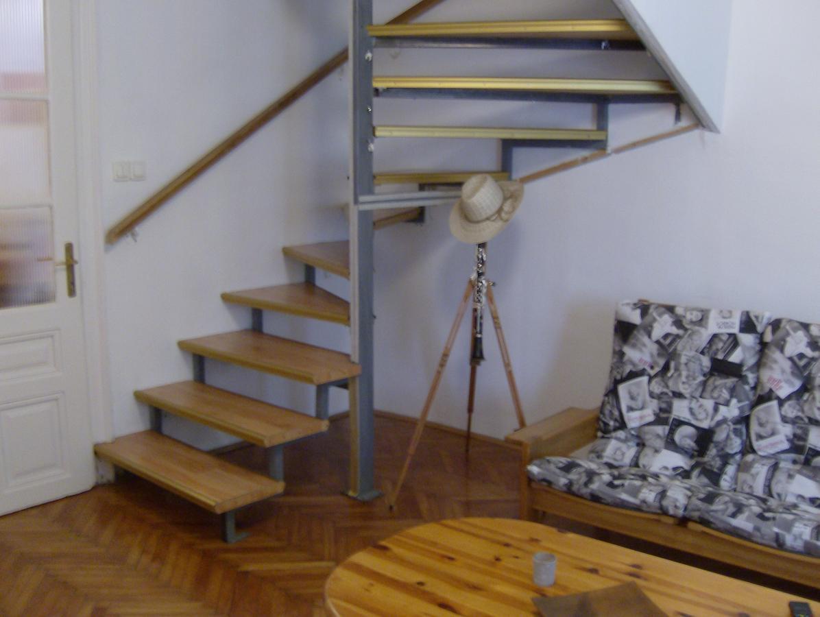 Csapd Le Csacsi Vendeghaz Otel Peçuy Dış mekan fotoğraf