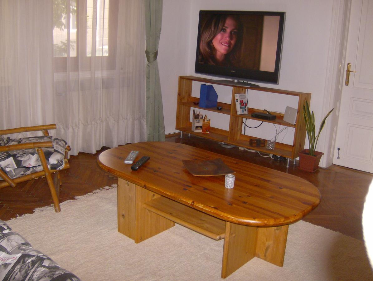 Csapd Le Csacsi Vendeghaz Otel Peçuy Dış mekan fotoğraf